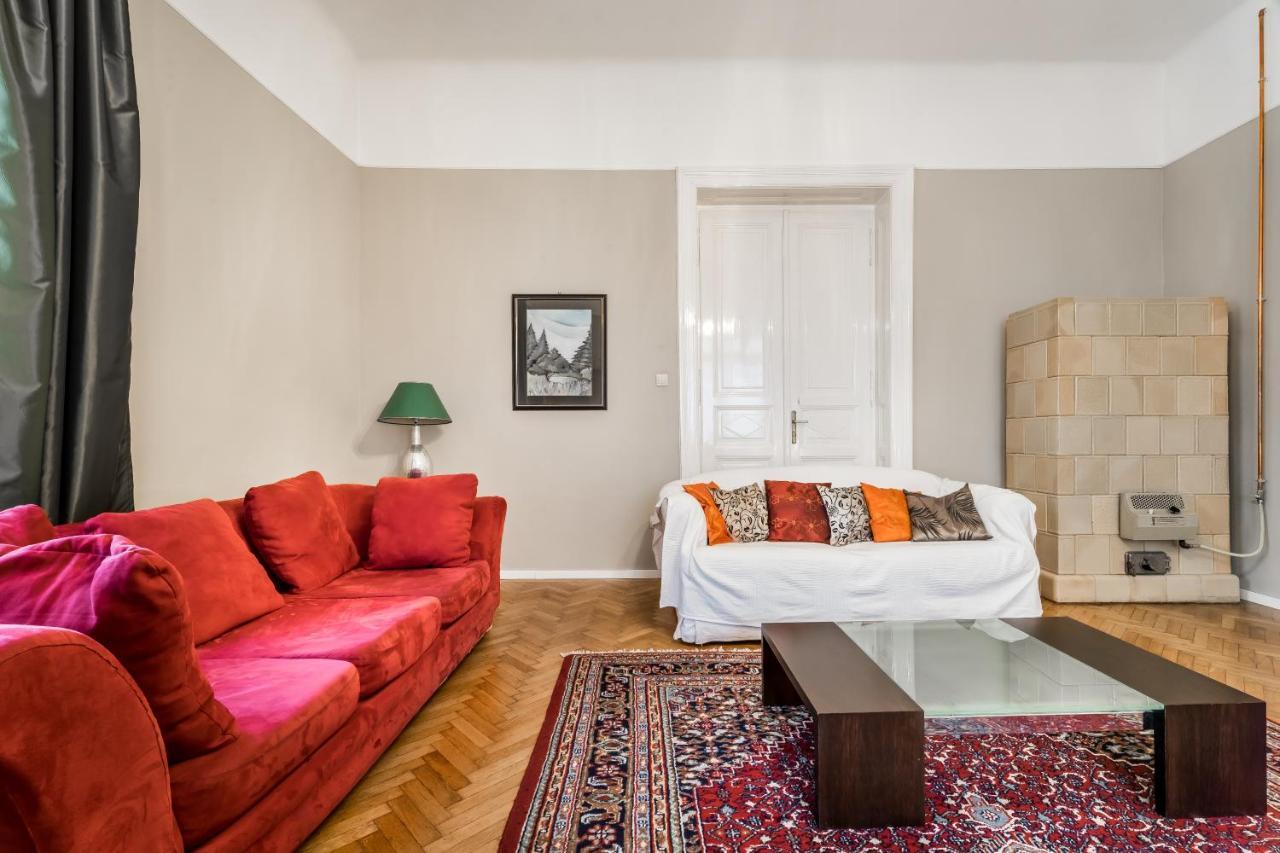 Berta - 4 Bedrooms, 3 Baths Budapest Bagian luar foto